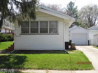 809 Fremont St, Bloomington, IL
