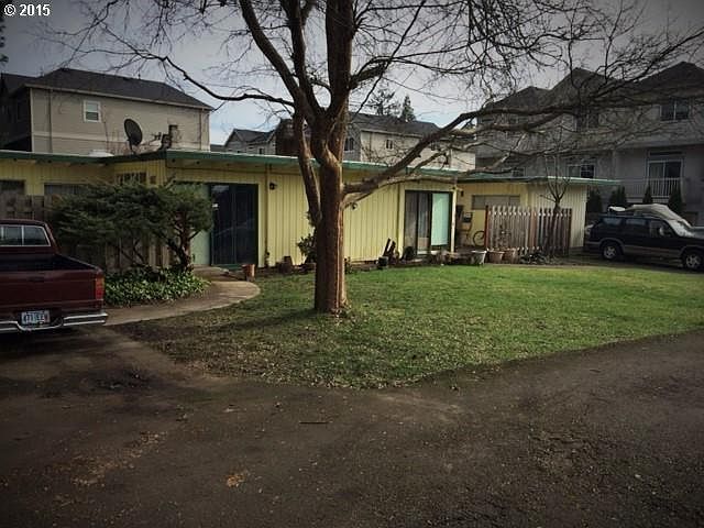2nd image of 3580 SW 104th Ave APT 4