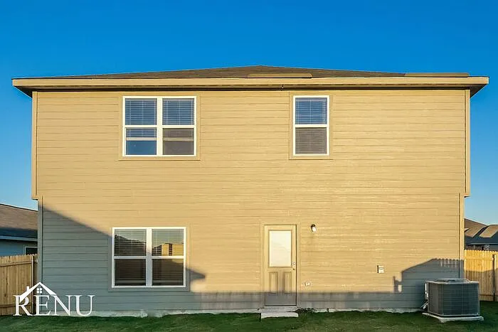 17001 Dusty Boots Ln — Photo 22