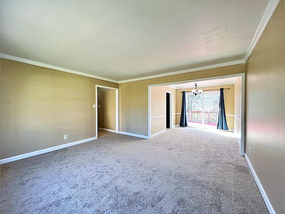 3rd image of 1709 Huntwood Ln
