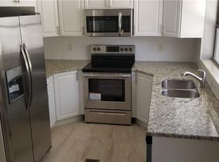 6807 N Willow Ave, Tampa, FL 33604