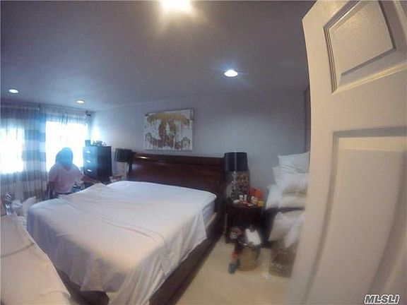 5th image of 1257 E 80th St #55