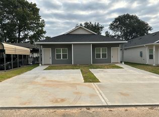 498 Golden St #A, Willis, TX 77378