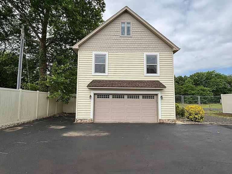 28795 Old Village Rd — Photo 8