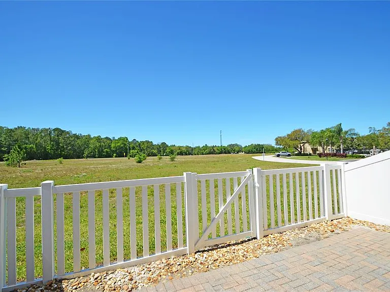 11925 Greengate Dr — Photo 44