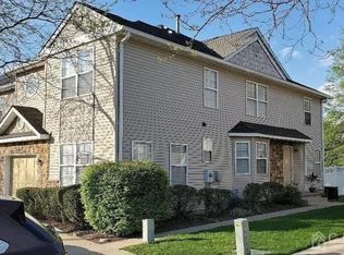 405 Cobblestone Ct, Monmouth Junction, NJ 08852