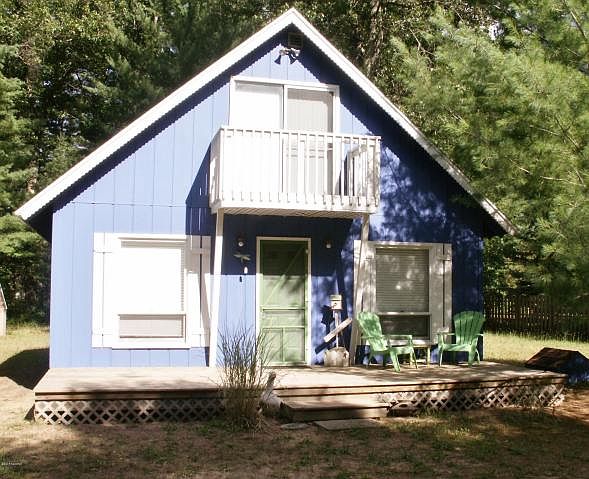1st image of 102 N Alpine Dr