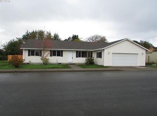 600 N Kutch St, Carlton, OR 97111