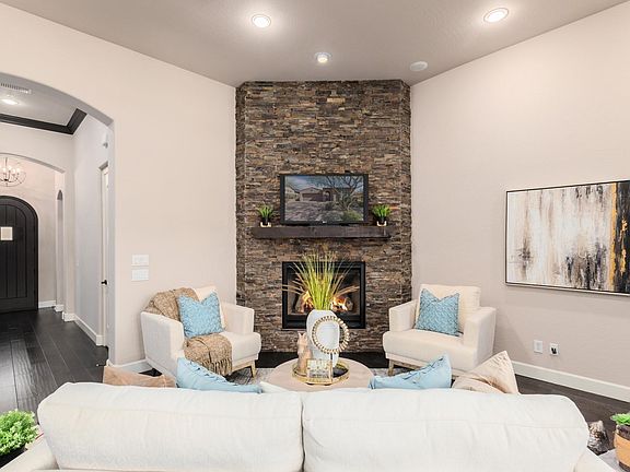 5th image of 20483 N 98th Pl