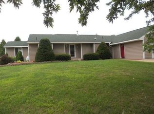 47 Quaker Highlands Rd, Peru, NY 12972