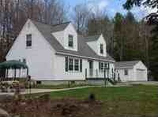 209 Taborton Rd, Averill Park, NY 12018