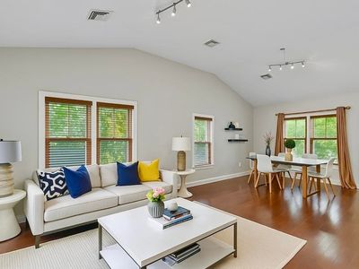121 Green St UNIT 304, Jamaica Plain, MA, 02130