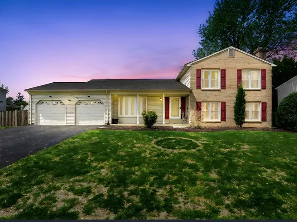 1630 Sadlers Wells Dr, Herndon, VA 20170