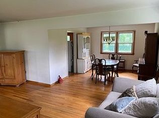 60 Spruce St, Florence, NJ 08518