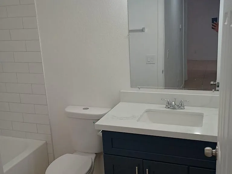 8529 W San Mateo Dr #1 — Photo 17