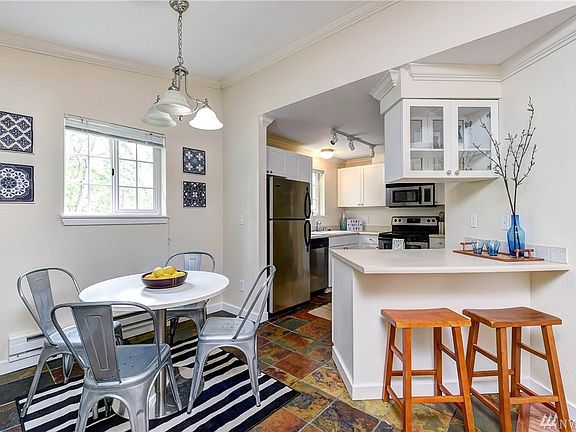 5th image of 23410 18th Ave S #1302