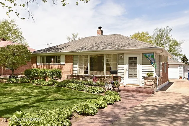 2510 Spruce Rd photo 1