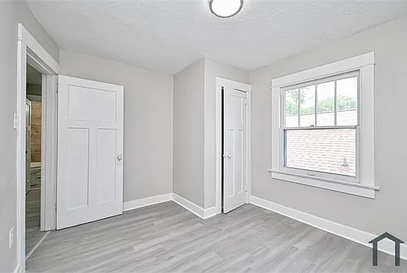 312-314 Pointview Ave #314 — Photo 22