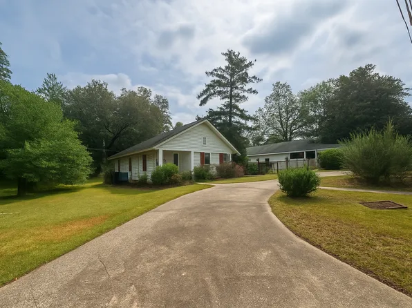 1464 Bailey Ave, Macon, GA 31204