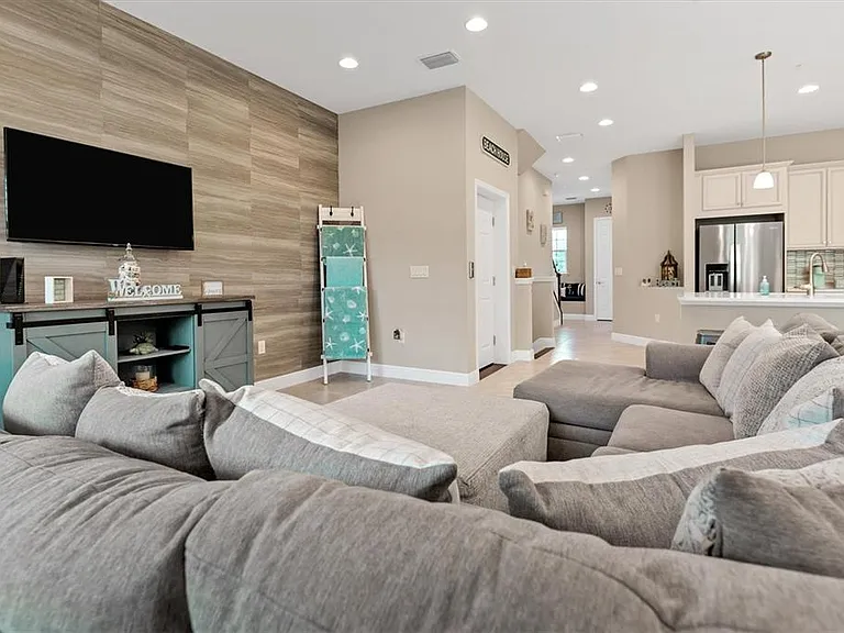 10425 Pilothouse Cir #131 — Photo 45
