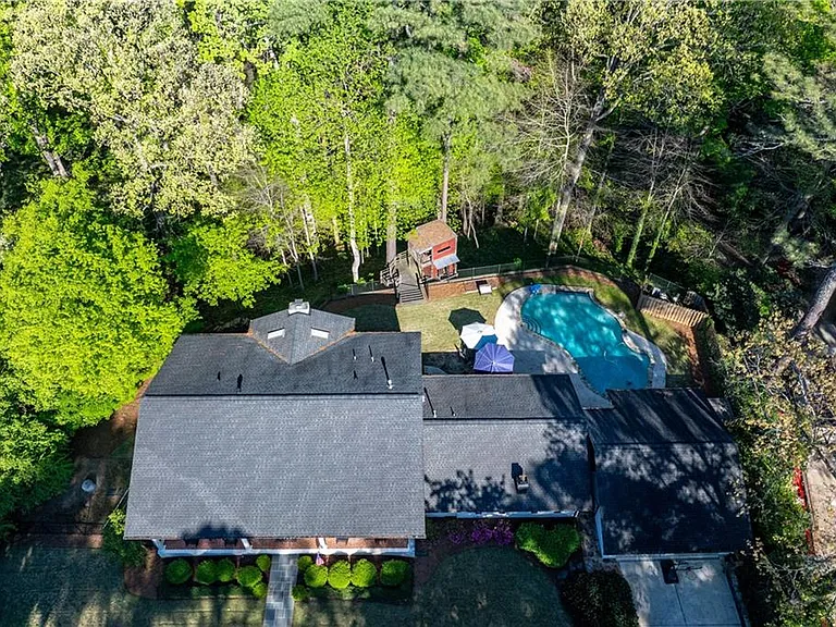 4115 Glen Devon Dr NW — Photo 53