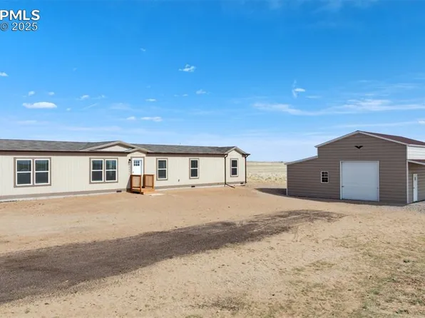 30495 Darroll Rd, Yoder, CO 80864