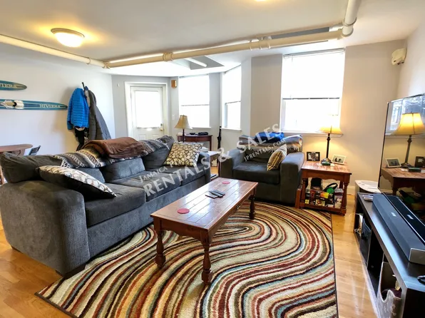 592 Centre St #1, Jamaica Plain, MA 02130