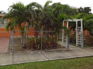 1758 W Mowry Dr, Homestead, FL 33030