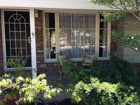 3rd image of 4661 Custis Ave