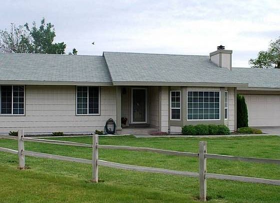1st image of 3302 S Vancouver Pl