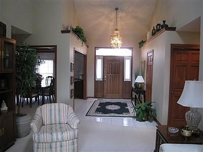 4th image of 300 Alston Woods Ct