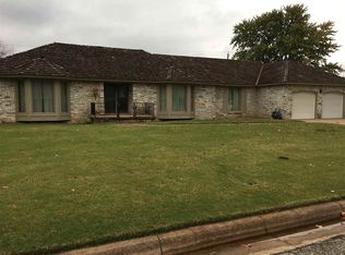 2200 W Bella Vista St, Wichita, KS 67203