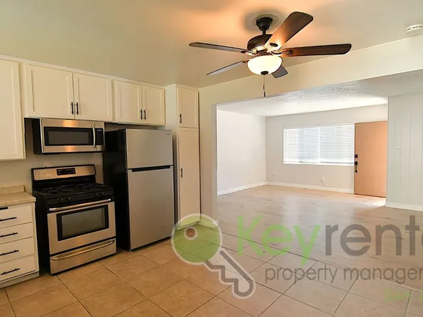 8073 Palm St, Lemon Grove, CA 91945