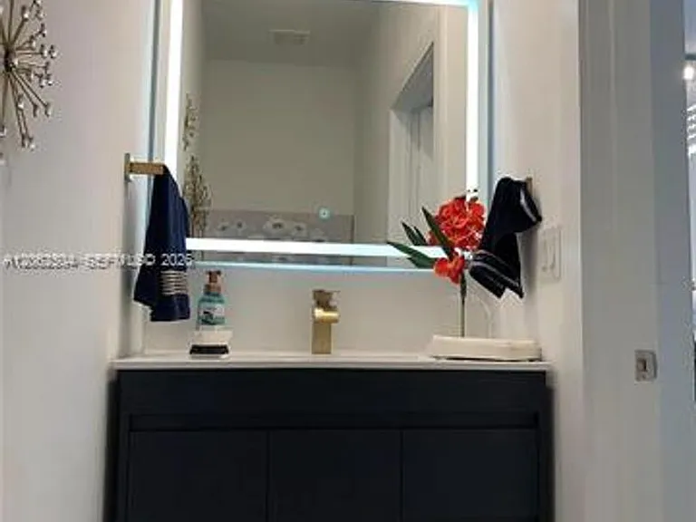 10162 SW 228th Ter #Townhouse 10162 — Photo 10