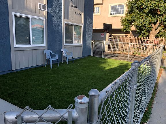 Gated area for Children & pets.