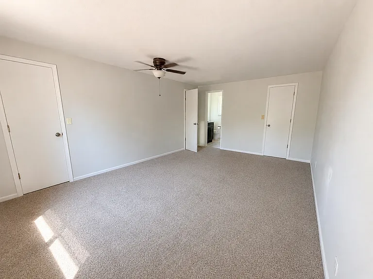 5902 S Ironton Ct — Photo 10