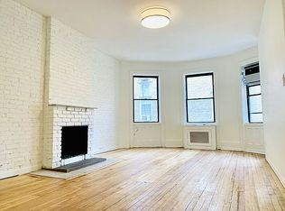 327 W 89th St APT 5R, New York, NY 10024