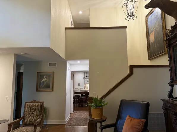 306 Chimney Hl, Nashville, TN 37221