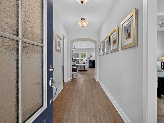 3rd image of 165 Garden Gate Way