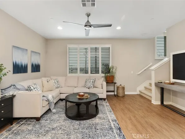 5792 Acacia Ln, Lakewood, CA 90712