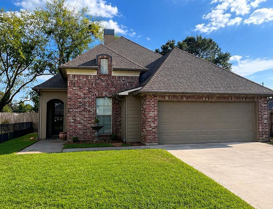 1st image of 102 Bald Eagle Dr