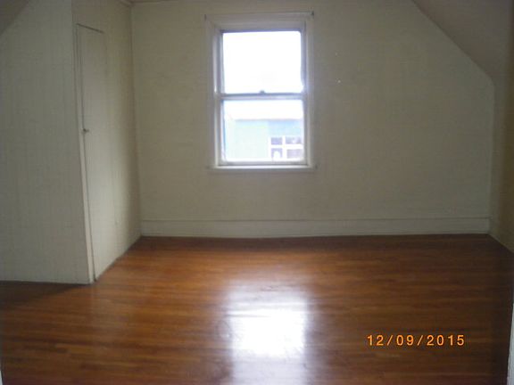 3rd image of 273 S Prospect St