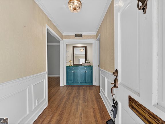 4th image of 360 Vista Cir APT B