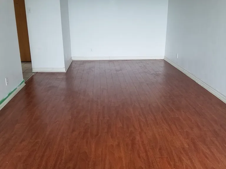 61 Markbrook Ln #612 — Photo 1