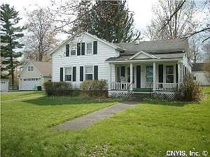 2nd image of 4867 Twelve Corners Rd