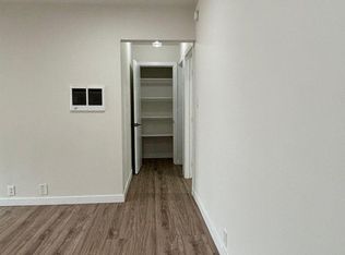 7347 Haskell Ave #205, Van Nuys, CA 91406