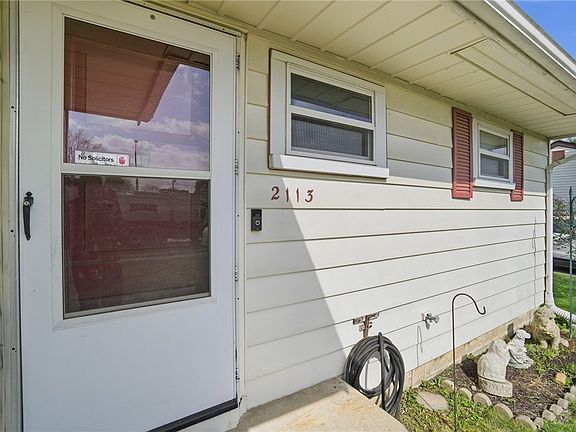 4th image of 2113 Pittsfield St