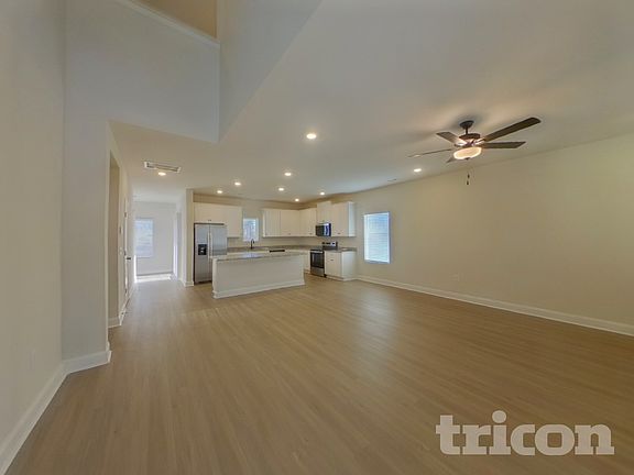 3rd image of 6442 Fairford Dr