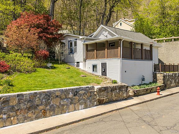 5th image of 61 Kleitz Avenue