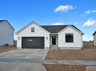 3055 Peacock Ln, Idaho Falls, ID 83406